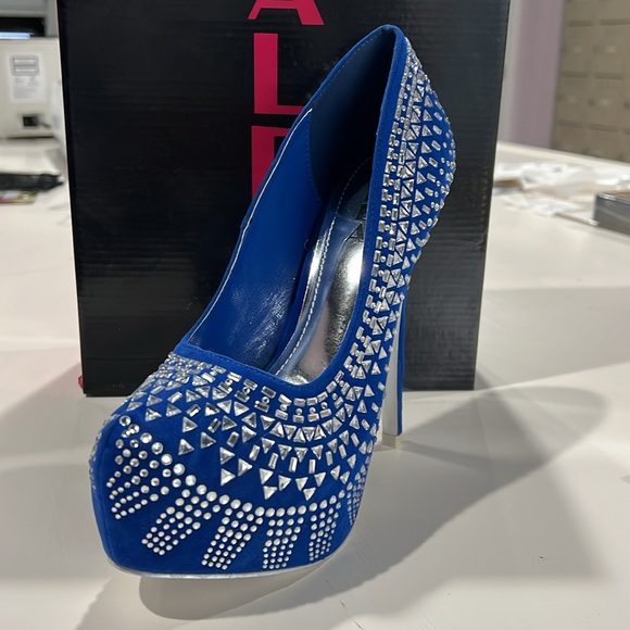 Alba blue mirrored stiletto heel size 8.5 NIB - Picture 5 of 7